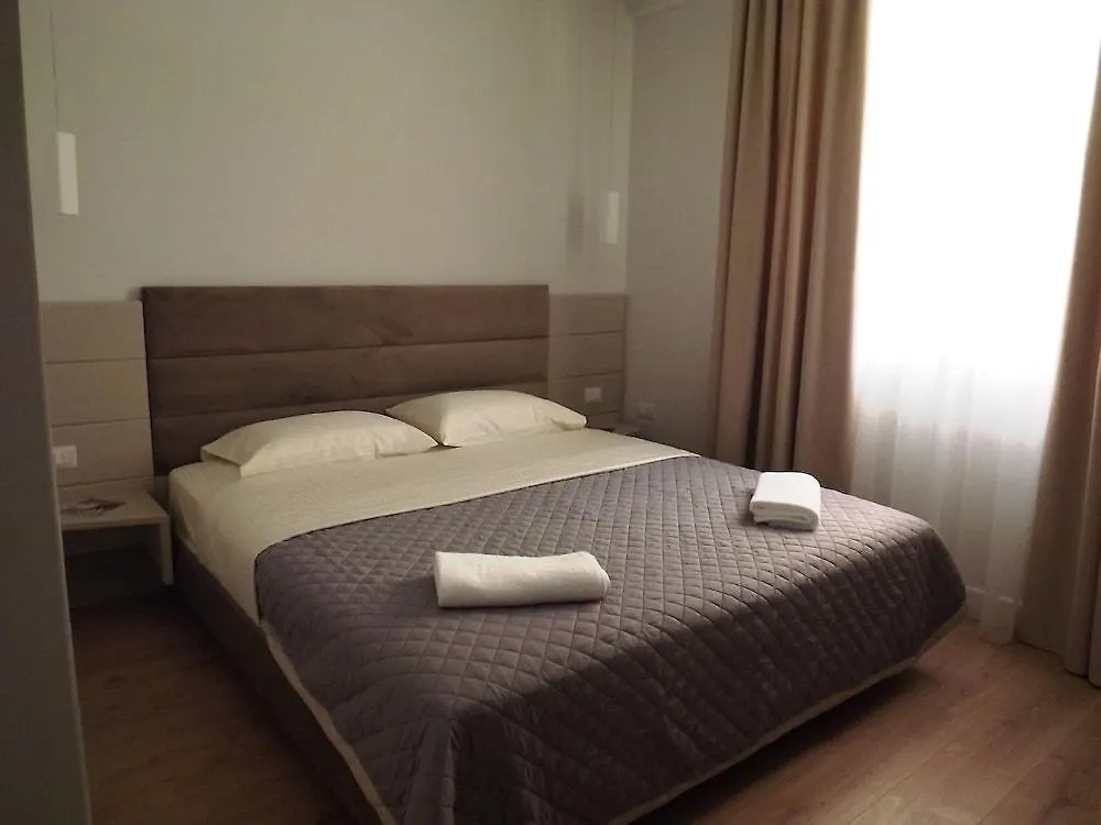Hotel Vila Kalcuni Sarandë 4*,  Albania