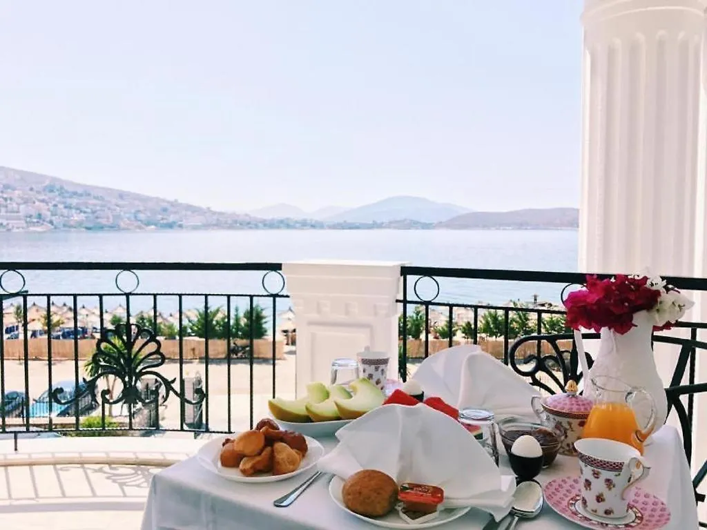 Hotel Vila Kalcuni Sarandë 4*,